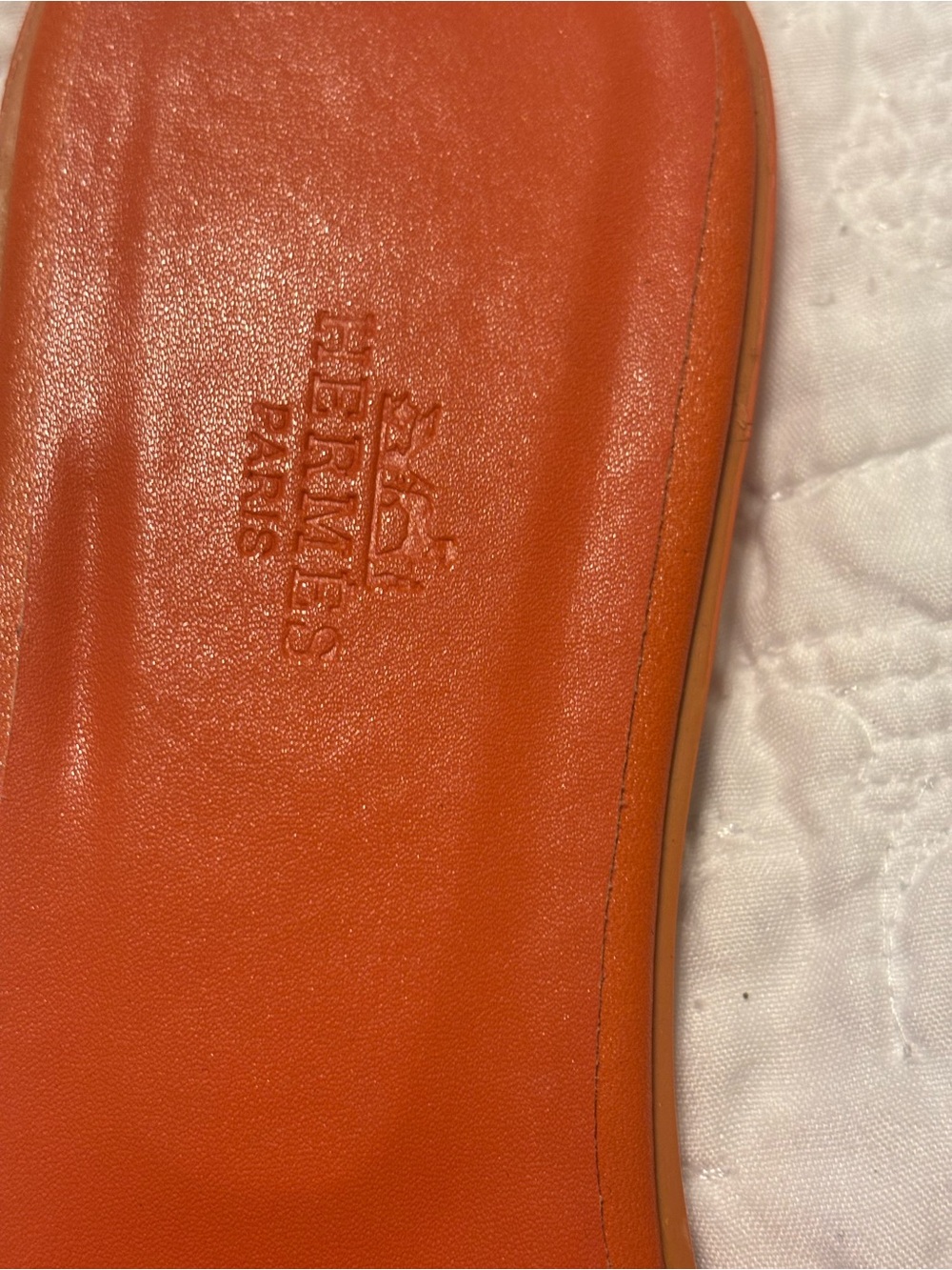 Hermes Orange Enamel Oran Leather Slide Sandals - Picture 2 of 12